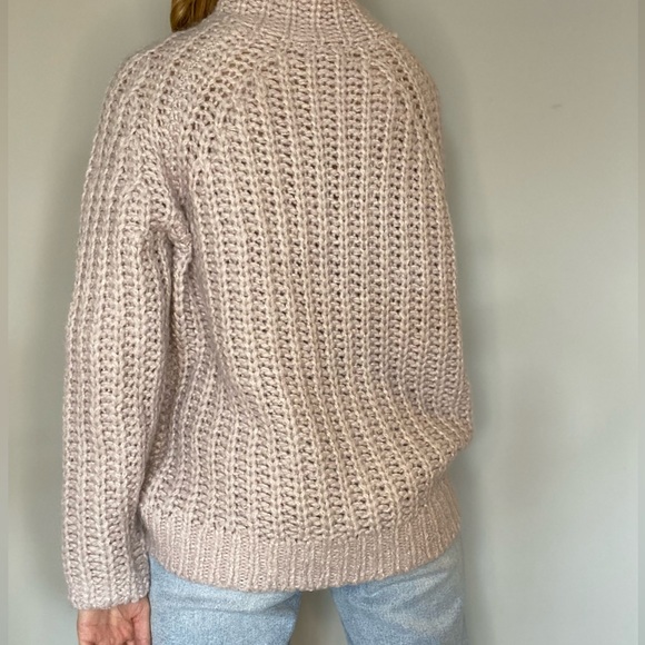 Womens En Thread Dusty lilac/rose chunky knit size small sweater. - Picture 3 of 6